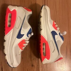 Nike Air Max Sneakers - White, Red, Blue